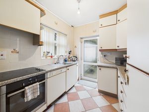 Photo 14- click for photo gallery